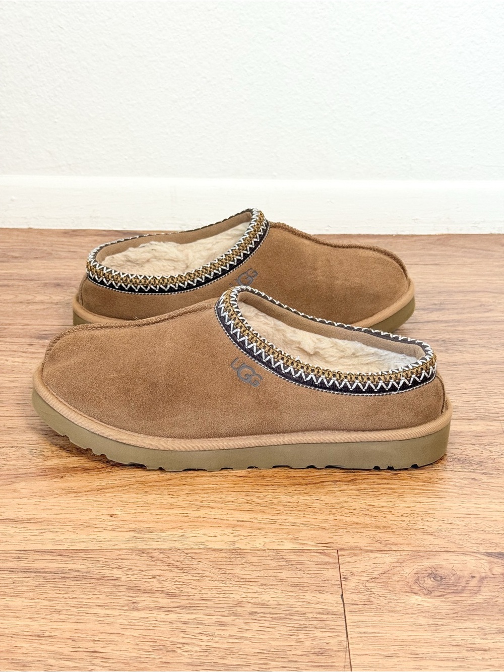 UGG Men’s Tasman II Slippers Chestnut Suede Size 10